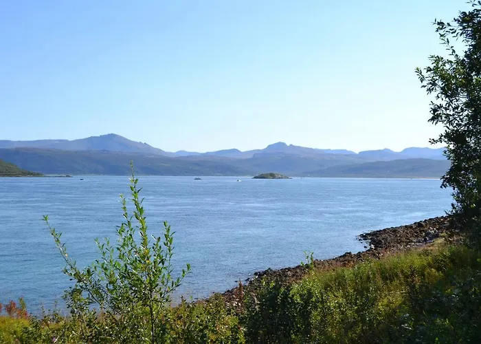 Kvaloya Lodge